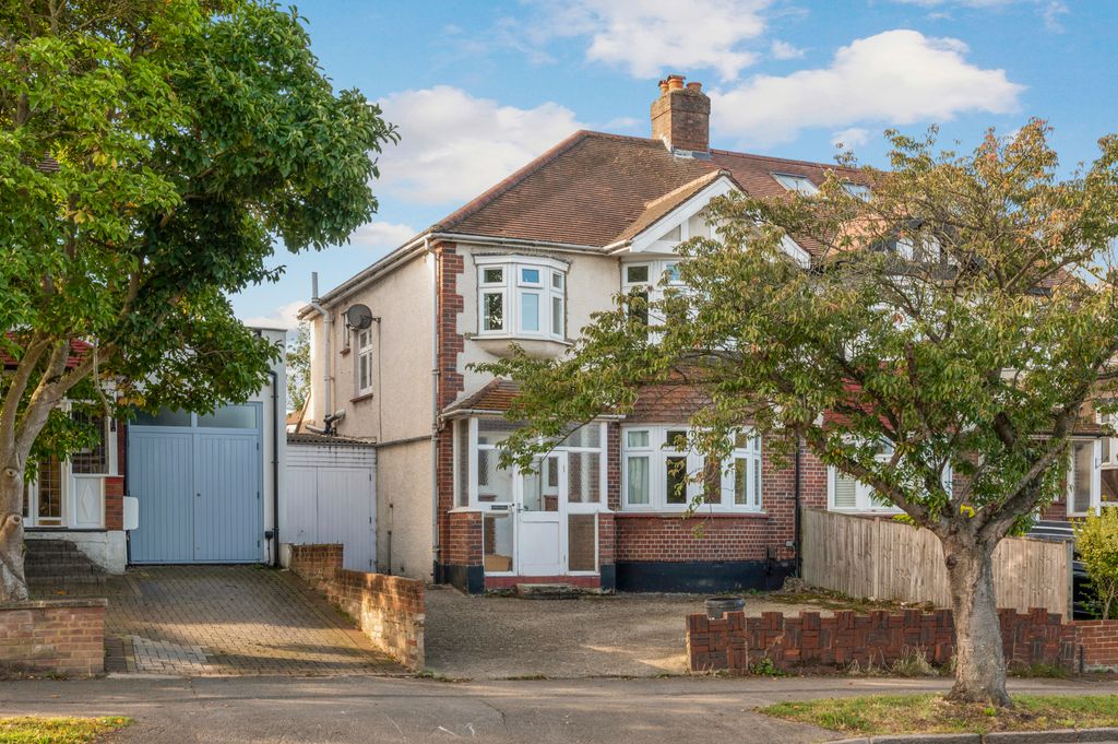 Property photo 1 of 12 Picture No. 17