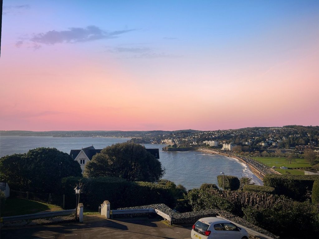 Property photo 2 of 12 View