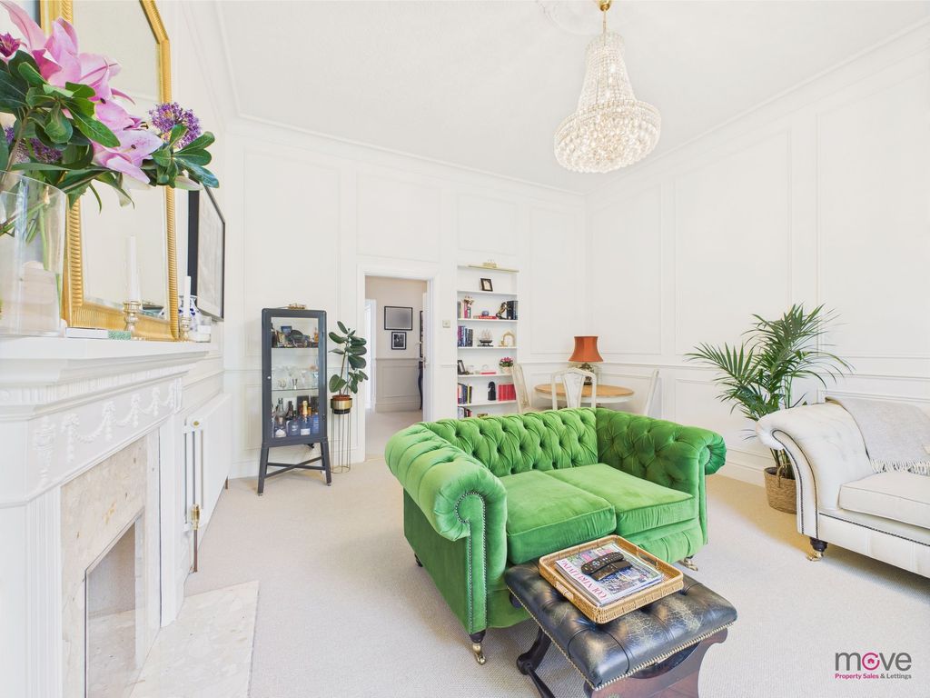 Property photo 2 of 24