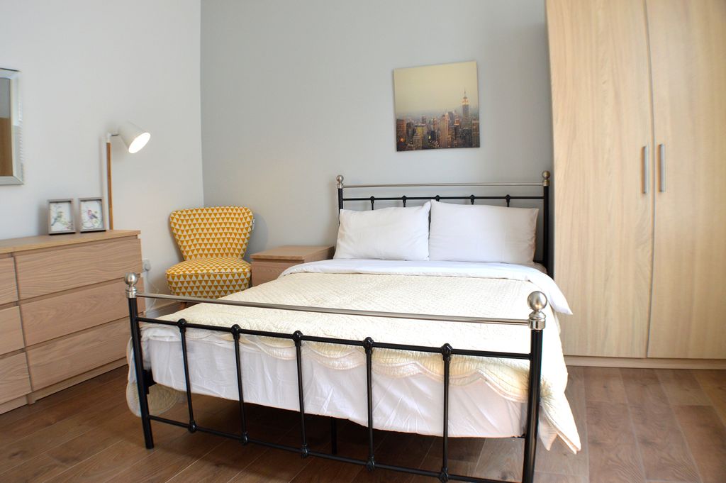 Property photo 2 of 5