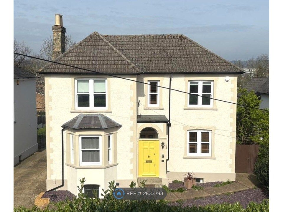 Property photo 1 of 27