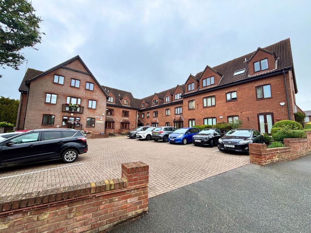 Property photo 2 of 13