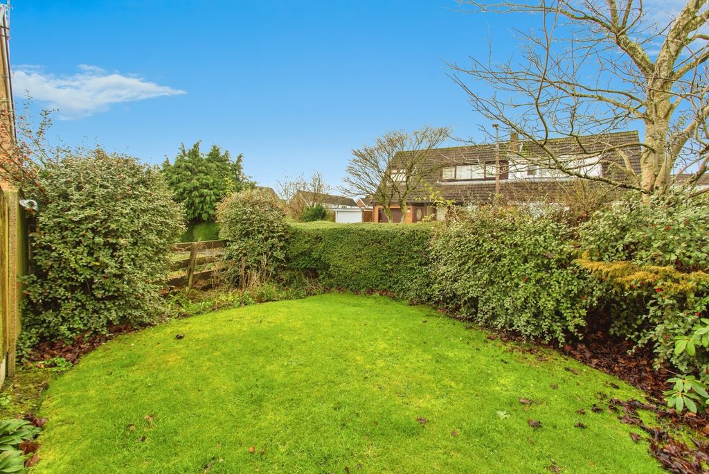 Property photo 2 of 18 Photo