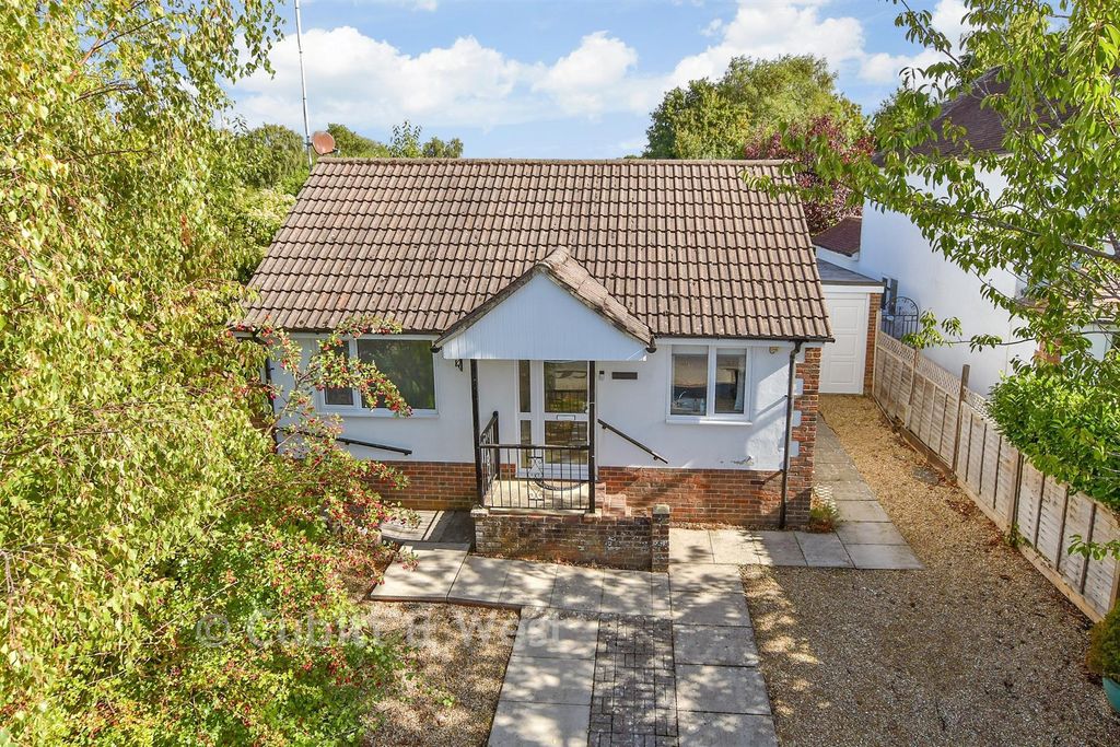 Property photo 1 of 16 External (Web)