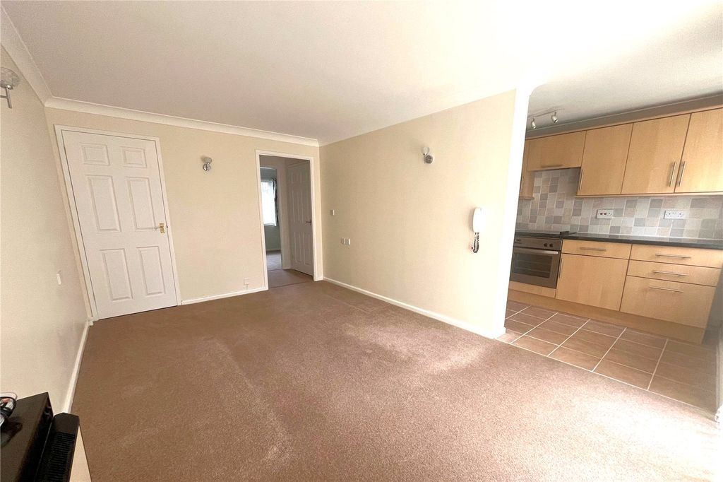 Property photo 2 of 11 Picture No. 05