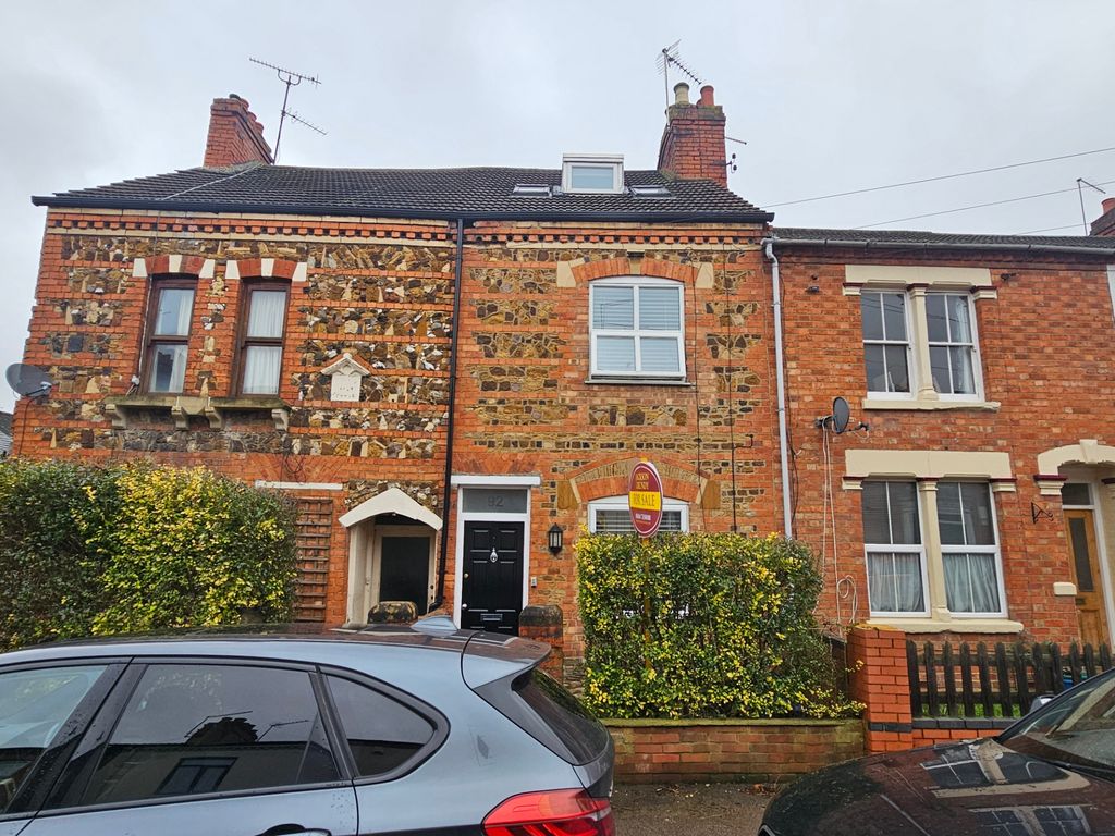 Property photo 1 of 11 Byron Street