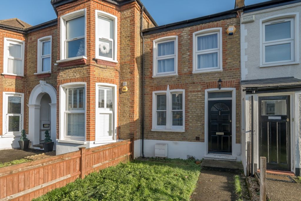 Property photo 2 of 7 932649 (1)