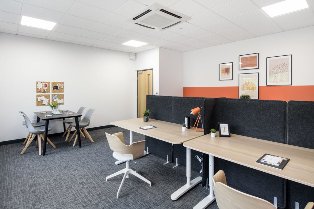 Property photo 3 of 17 Photo 2