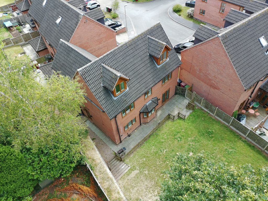Property photo 3 of 17
