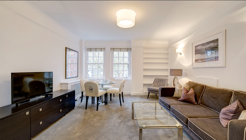 Property photo 1 of 11 Living Area
