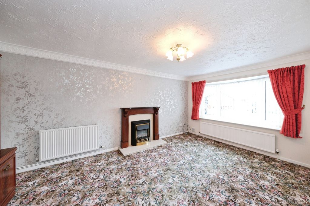 Property photo 3 of 14 Pbox-Img.Jpg