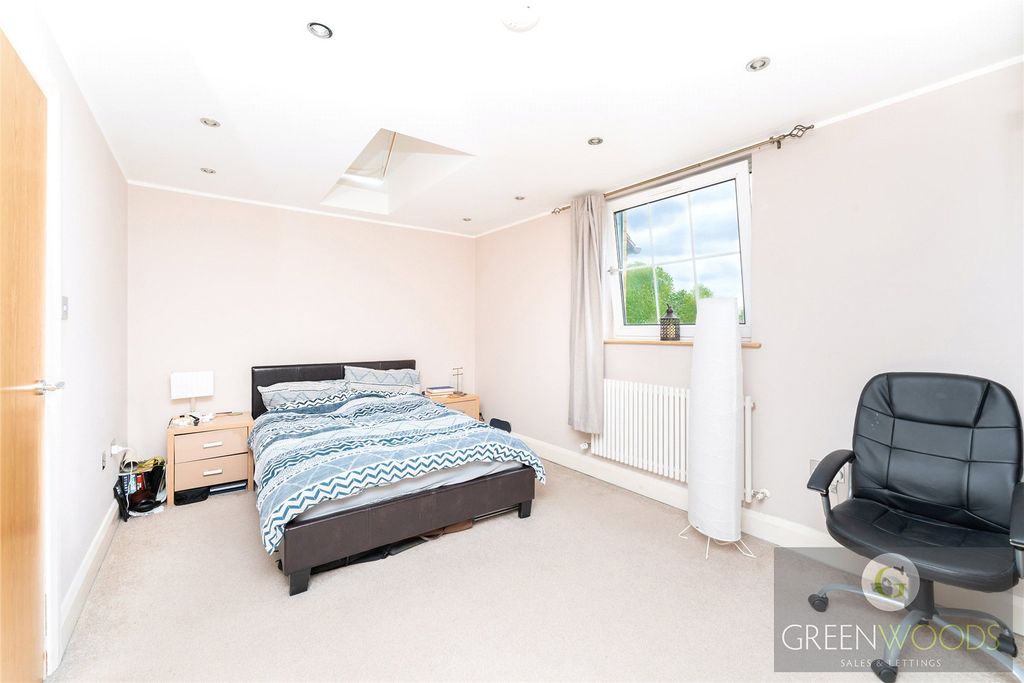 Property photo 2 of 20 Picture No. 05