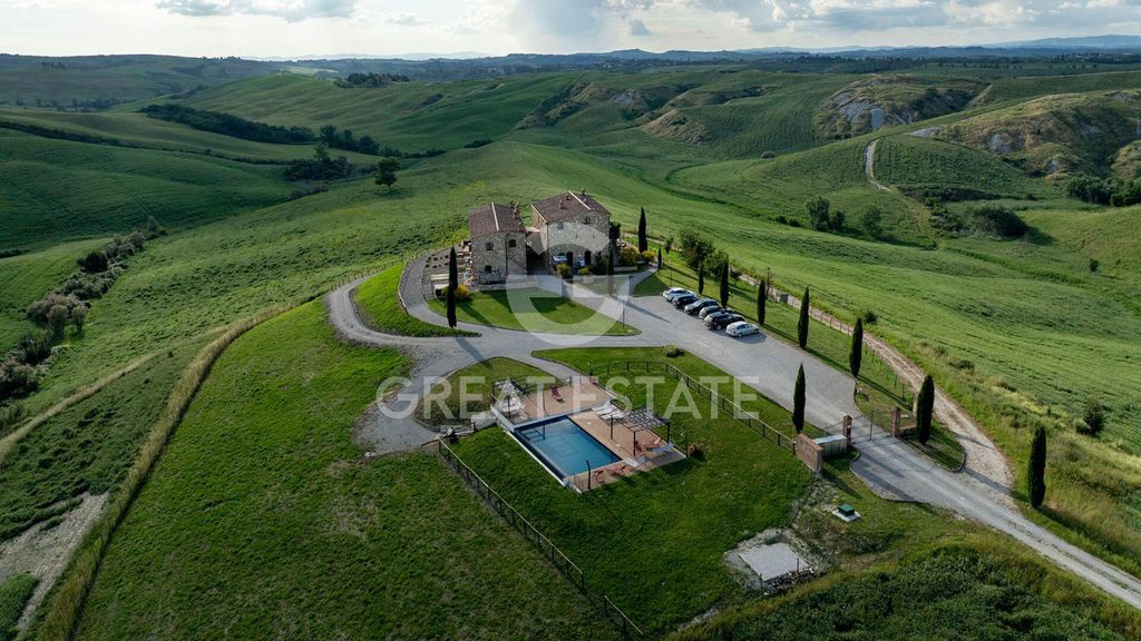 Property photo 1 of 24 Exteriors