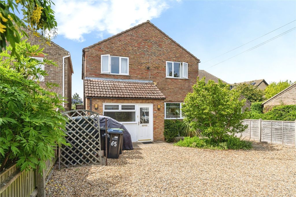 Property photo 1 of 39 Picture No. 07