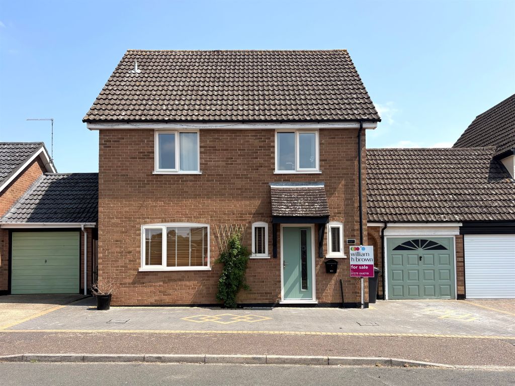 Property photo 2 of 17