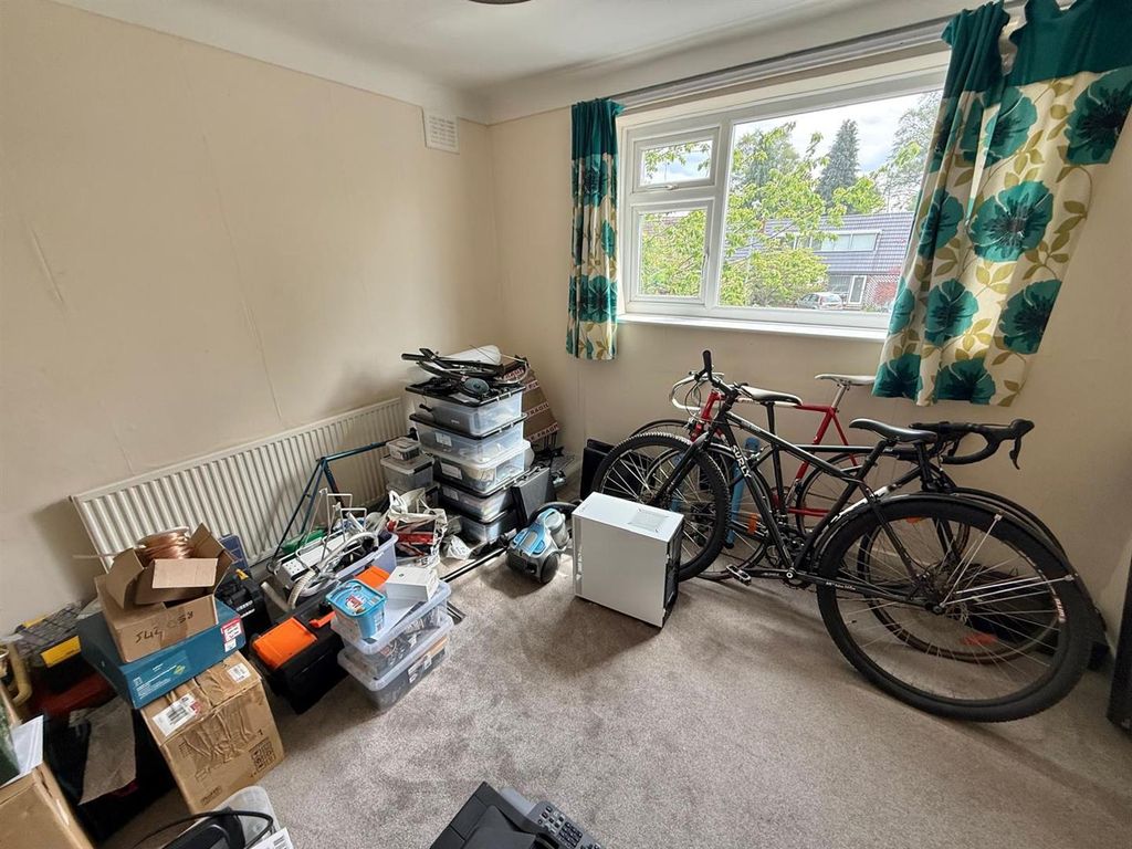 Additional image 5 of 2 bed flat for saleTytherington Court, Macclesfield SK10