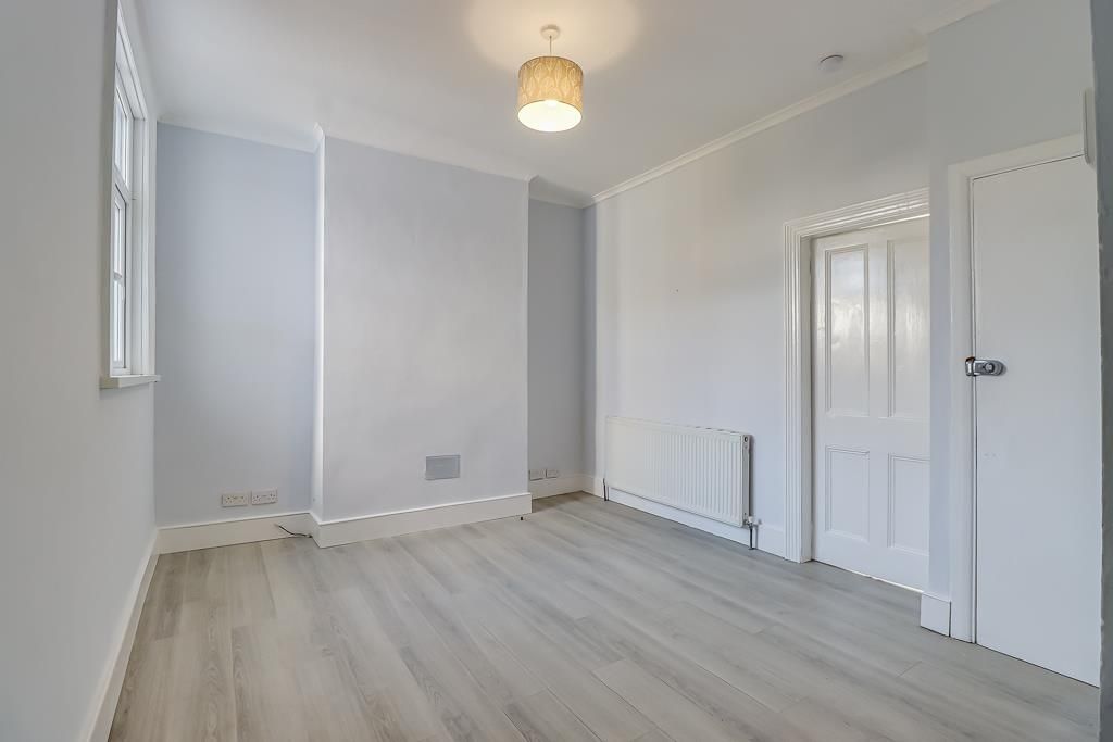 Property photo 3 of 11 Lounge/Diner