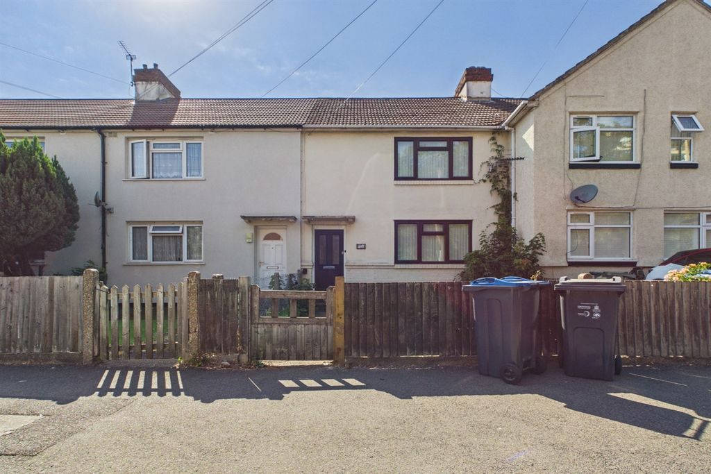 Property photo 1 of 11 External