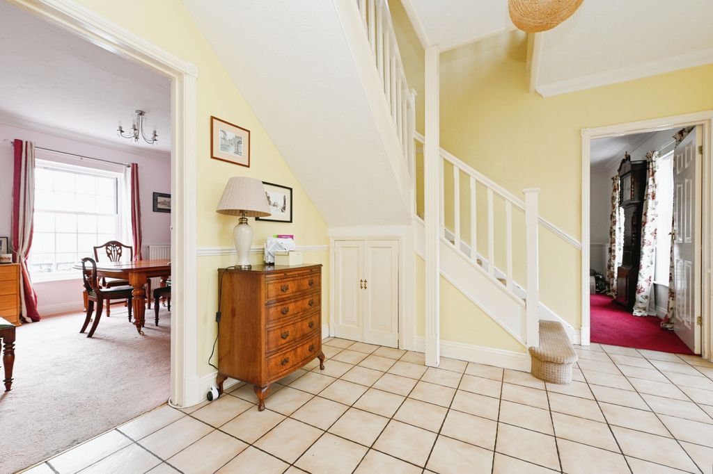 Property photo 3 of 17 Photography