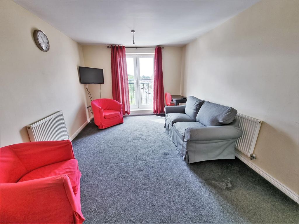 Property photo 2 of 6