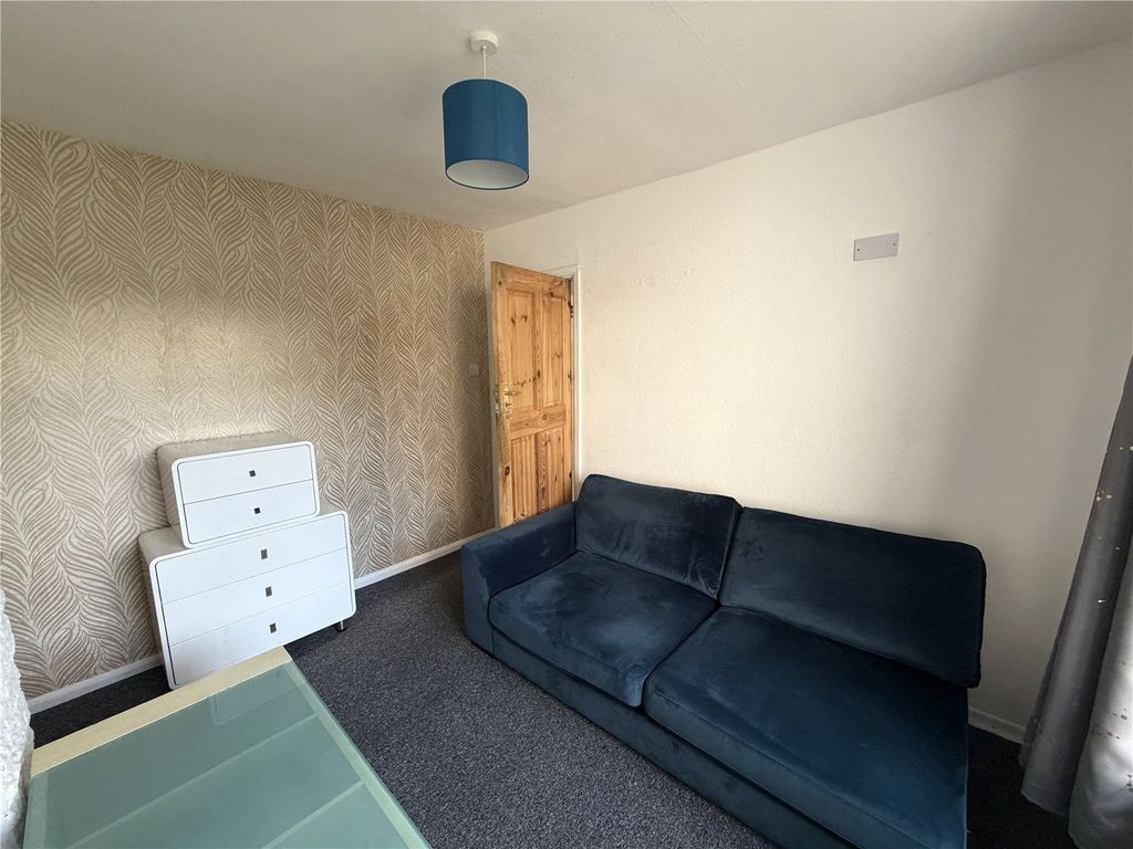 Property photo 2 of 8 Reception Room