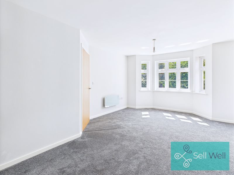 Property photo 3 of 16 Living Room