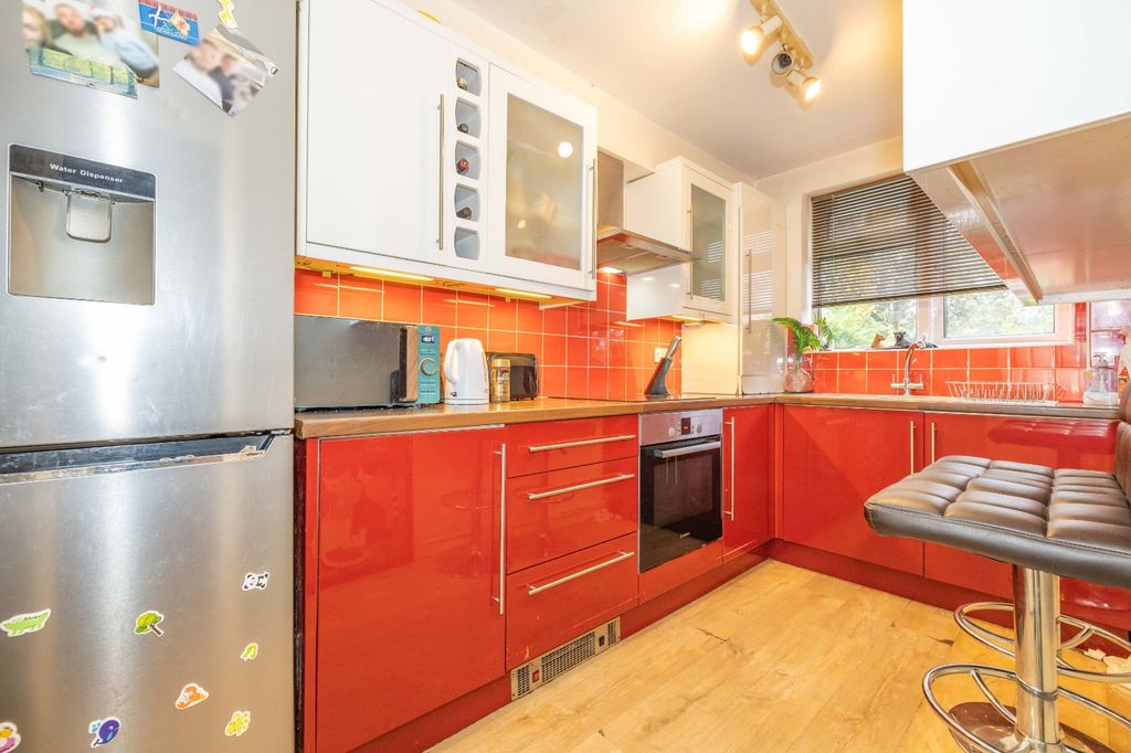 Property photo 2 of 11 Picture 2