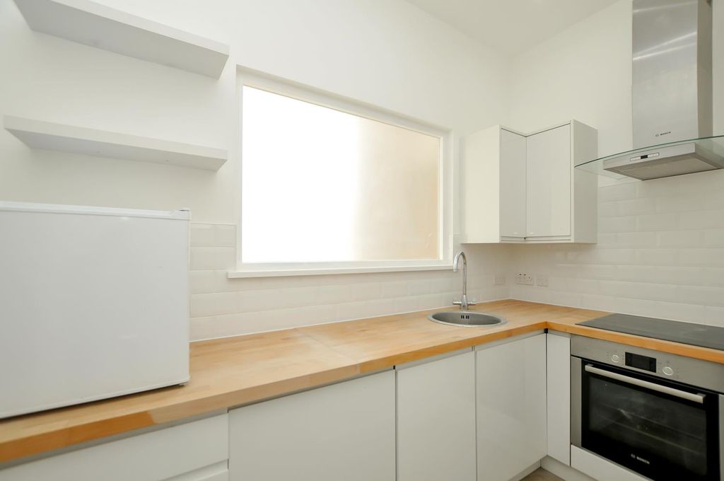 Property photo 3 of 12 1.Jpg