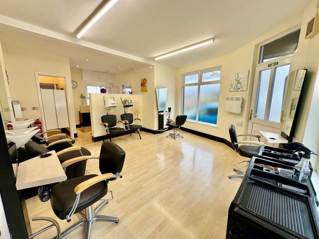 Additional image 4 of 1 bed flat for sale4, Glendower Buildings Church Street, Glan Conwy, Conwy LL28