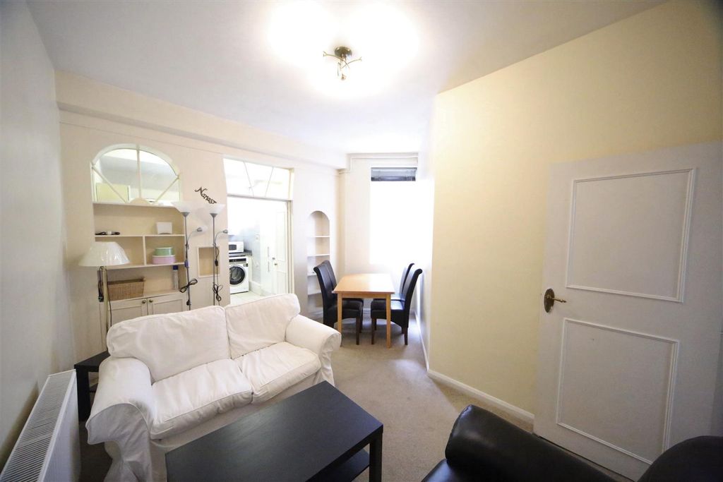Property photo 1 of 8 2T5B2544.Jpg