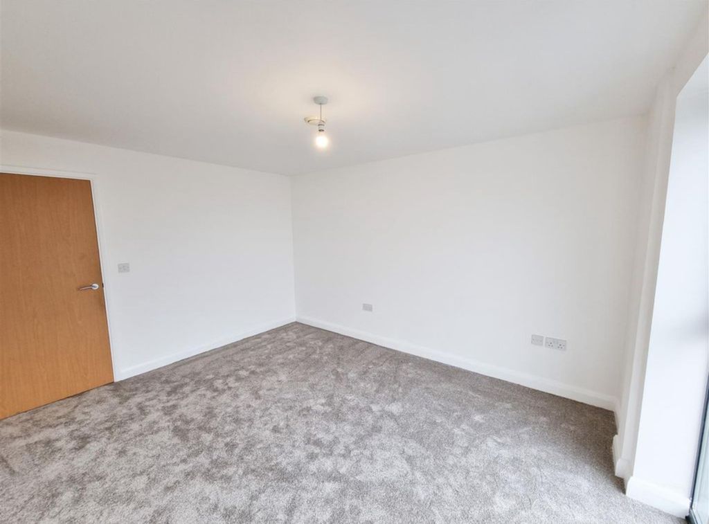 Additional image 7 of 2 bed flat for saleLondon Road, Croydon CR0