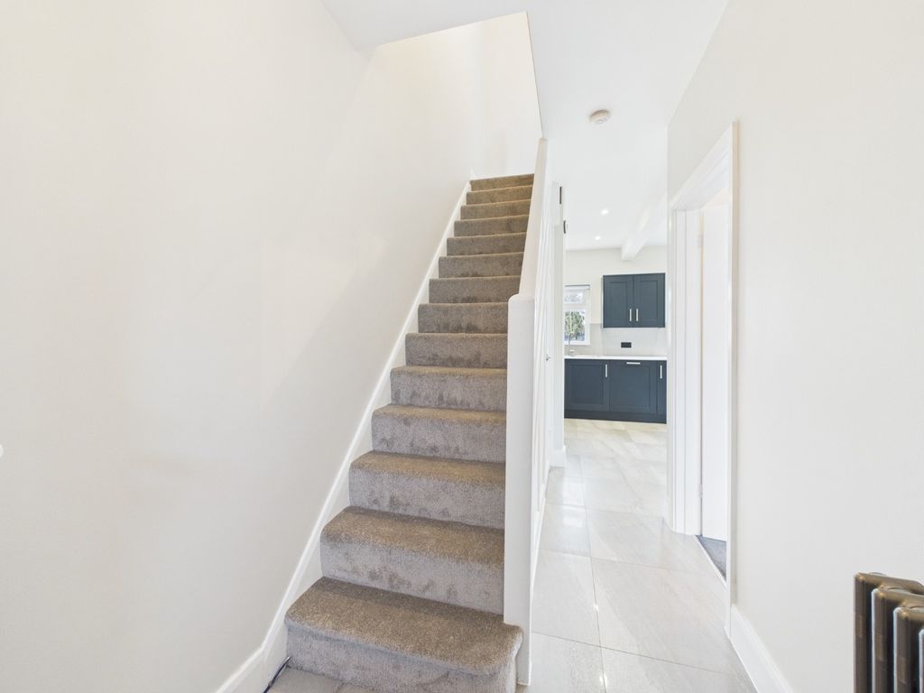 Property photo 3 of 14 5030314