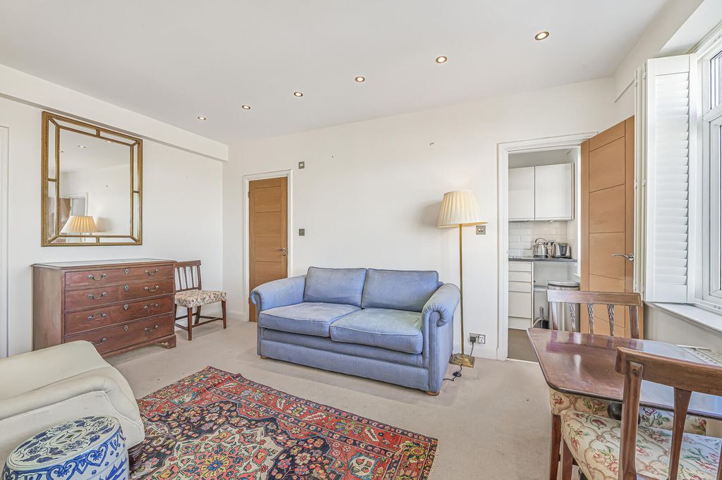 Property photo 3 of 13 Living Room