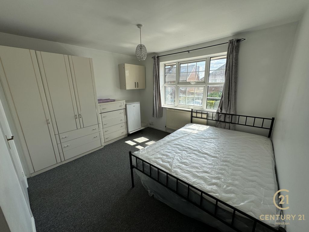 Property photo 2 of 4
