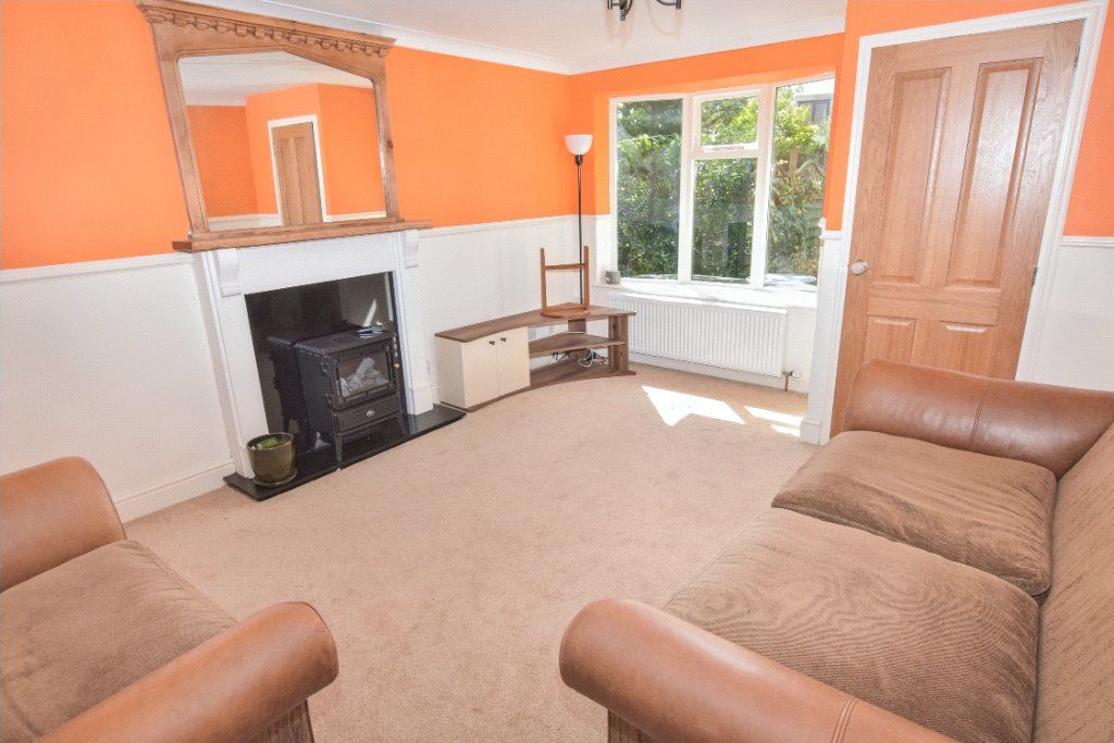 Property photo 2 of 10 Lounge