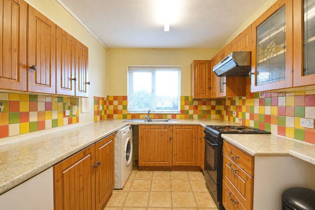 Property photo 1 of 7 Picture No. 16