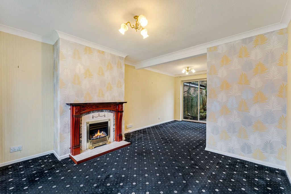 Property photo 3 of 28 Photograph 2