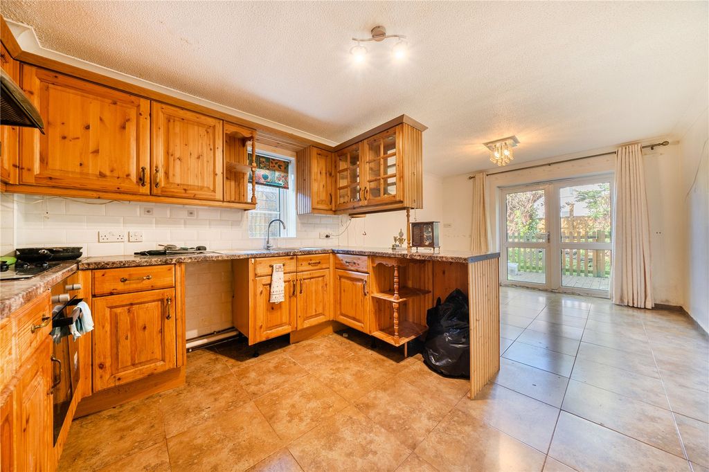 Property photo 2 of 16 Picture No. 08