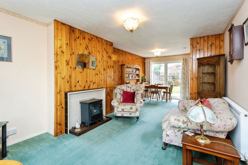 Property photo 2 of 15 Pbox-Img.Jpg