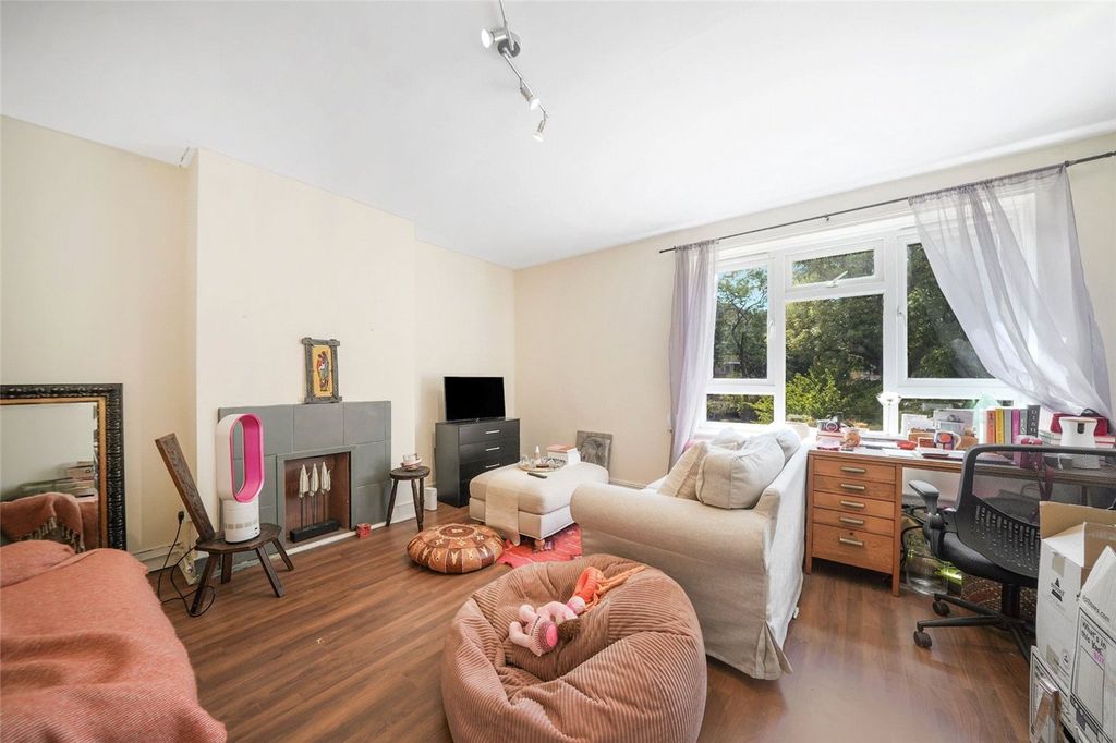 Property photo 1 of 14 Picture No. 06