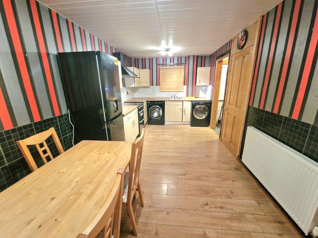 Property photo 2 of 11 20250404_203843.Jpg