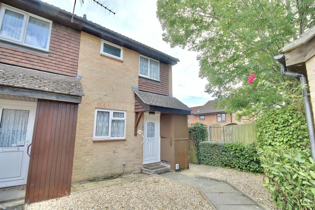 Property photo 1 of 13 Front Plumpton.Jpg