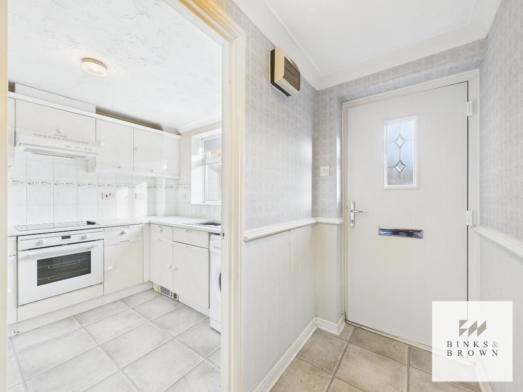 Property photo 3 of 11 Photo 3