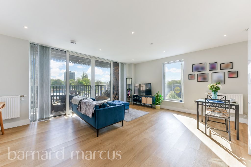 Property photo 1 of 9