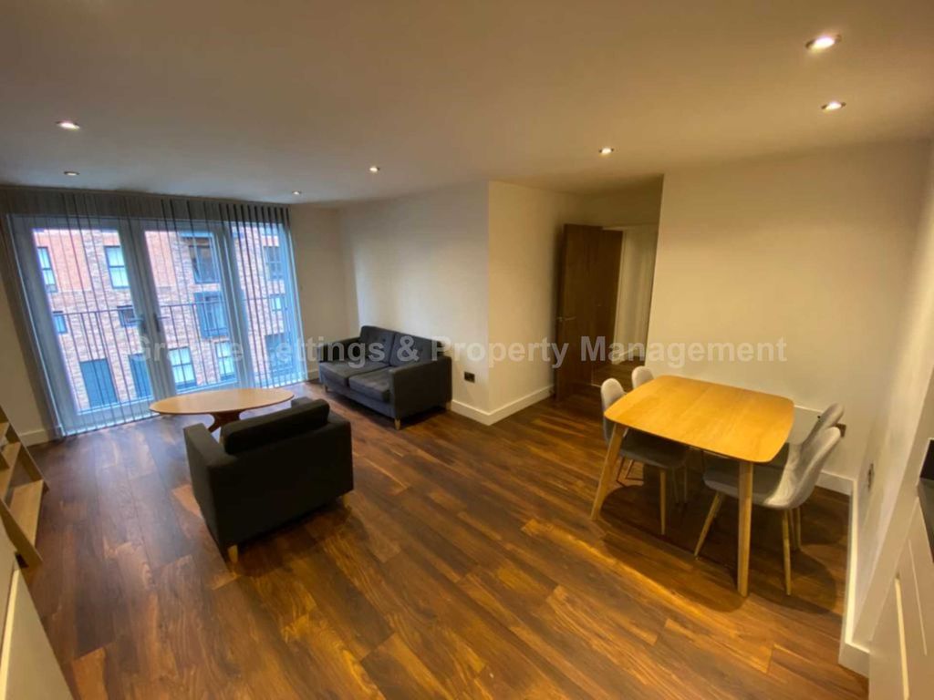 Property photo 2 of 10