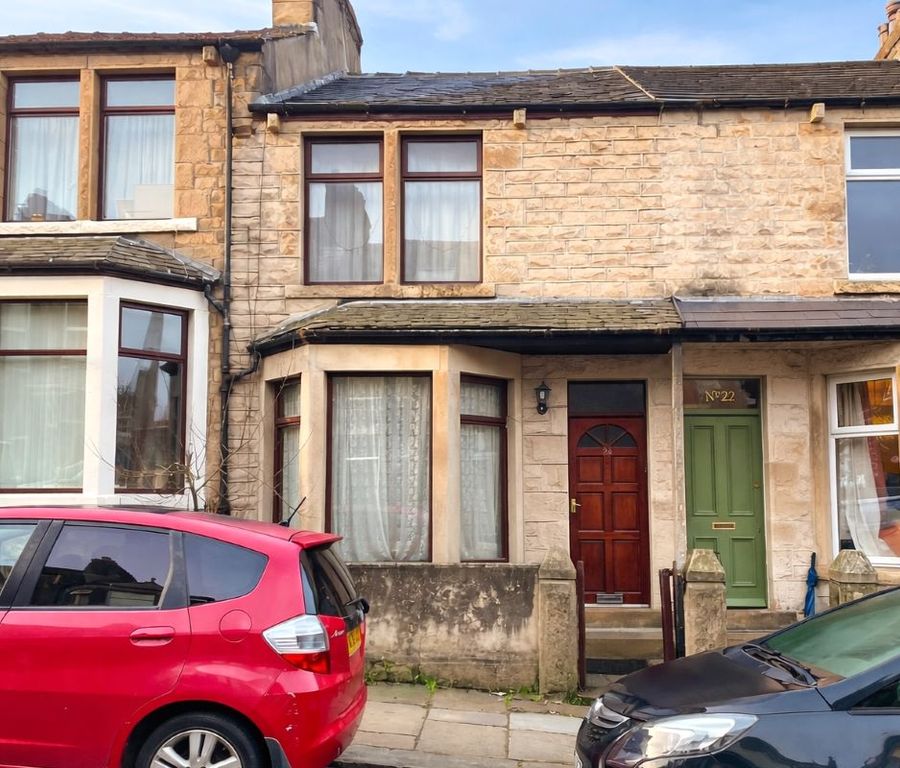 Property photo 1 of 16