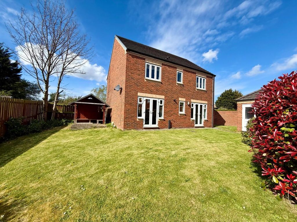 Property photo 2 of 24 Rear