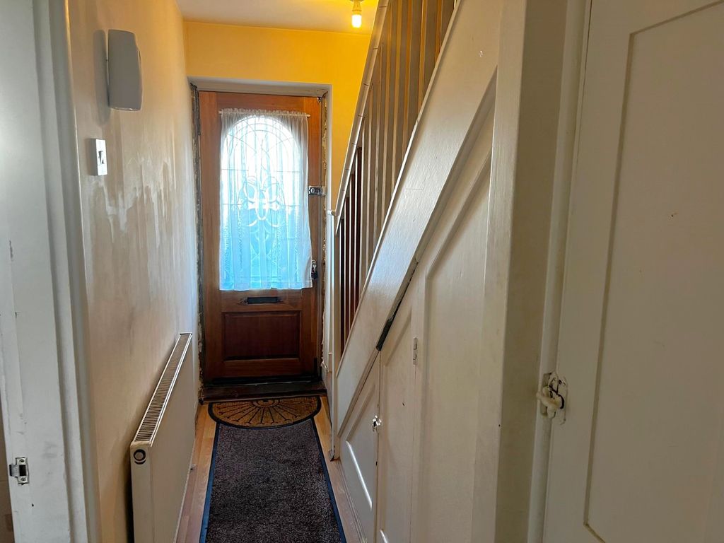 Property photo 2 of 11 Photo 6