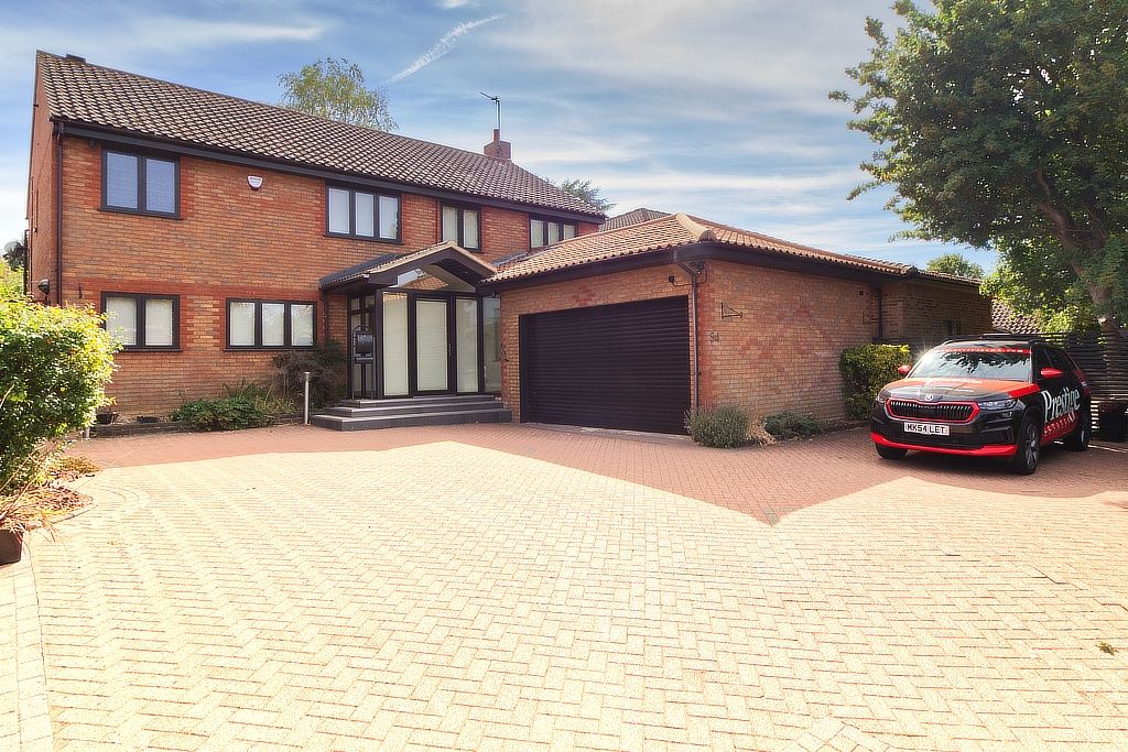 Property photo 1 of 24