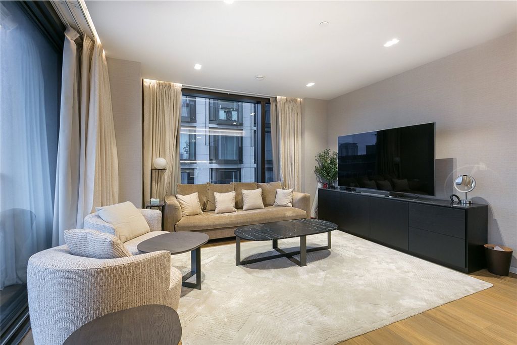 Property photo 3 of 25 Picture No. 22